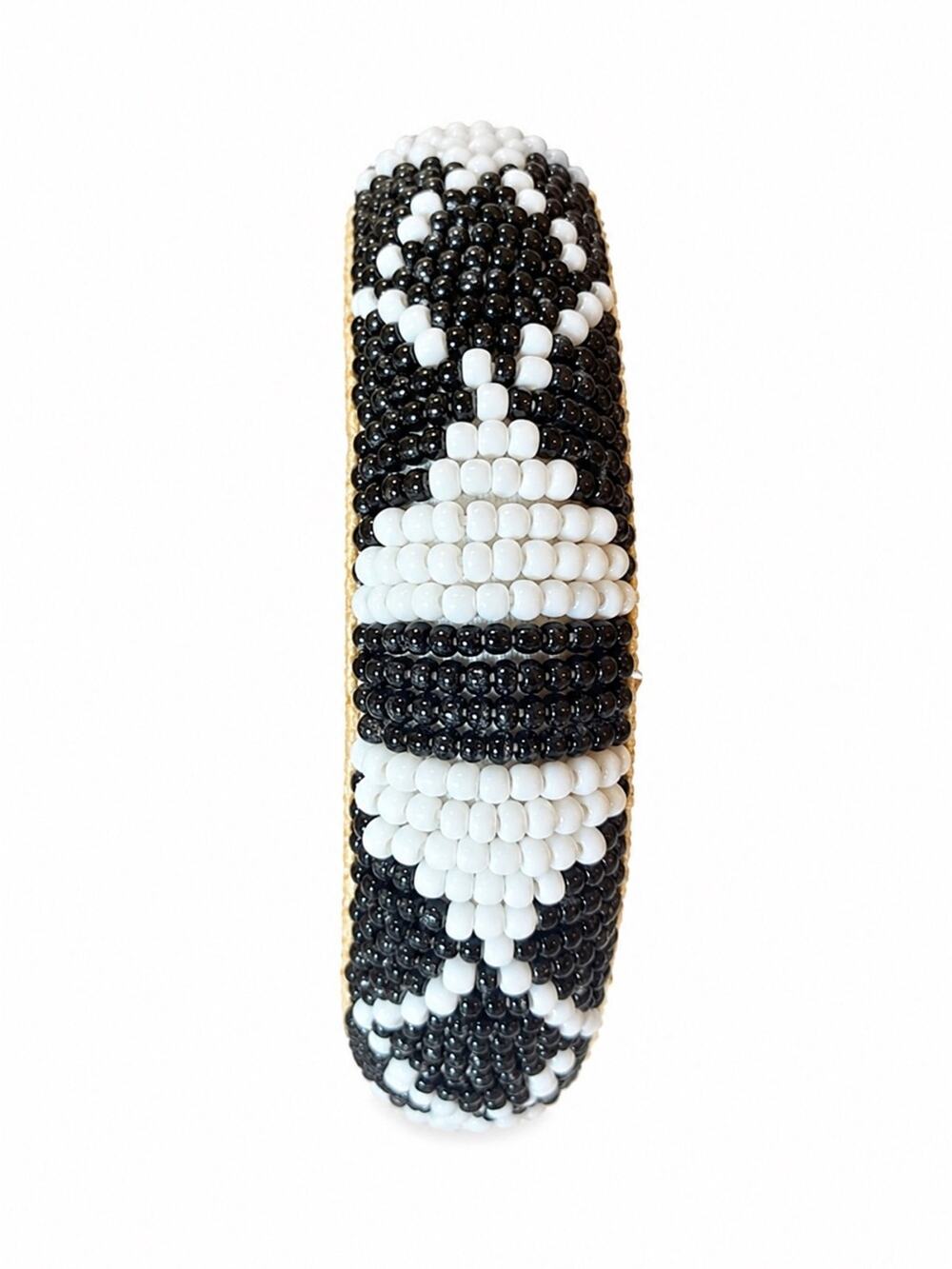 Hand crafted Black & White Beaded Bracelet - Contemporary Statement
